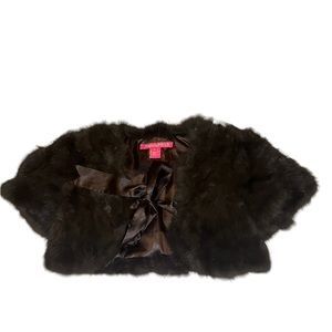 Jennyfur. J| Brown Fluffy Shawl